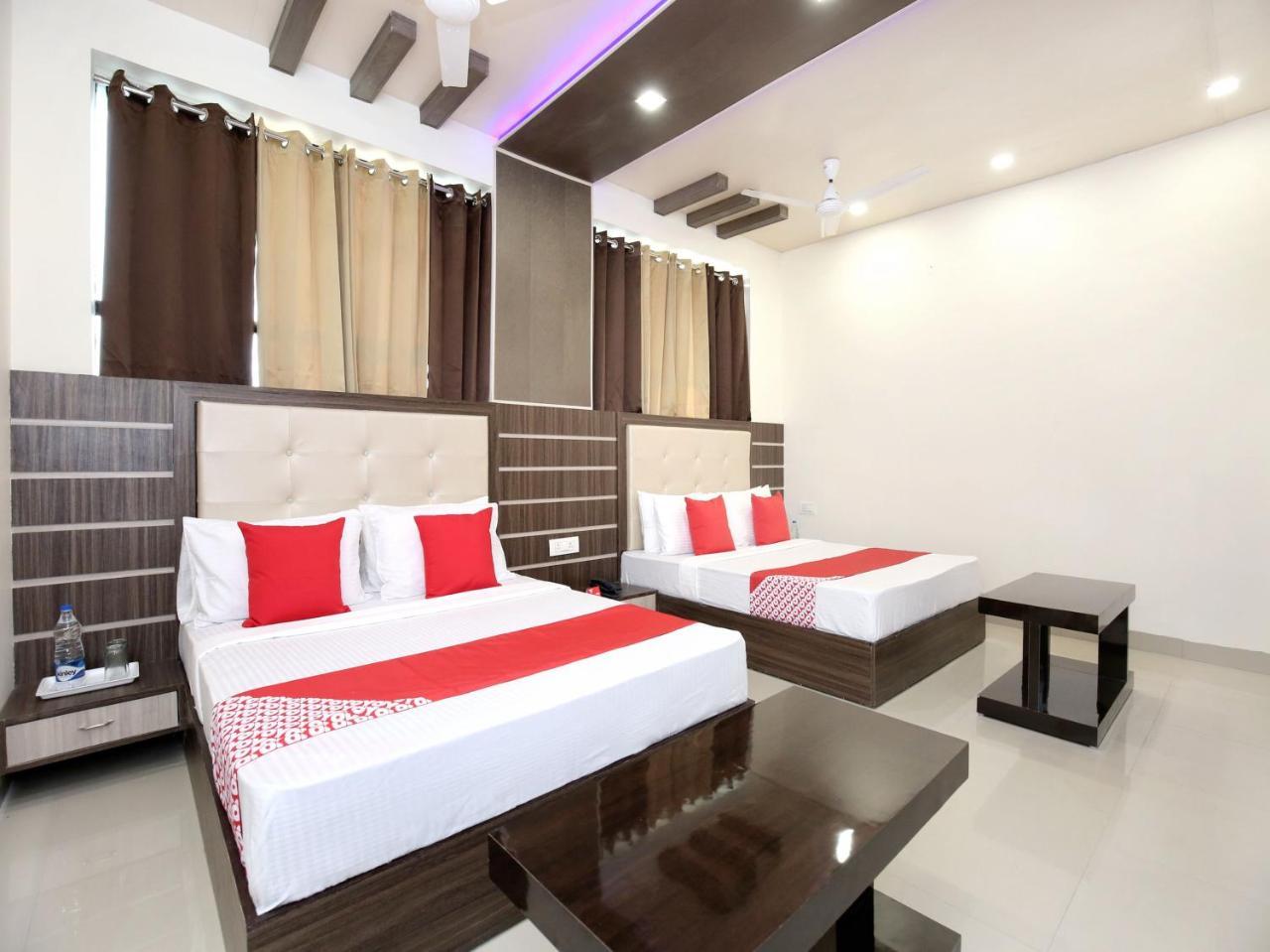 Oyo 12354 Hotel Sangreela Amritsar Exterior photo